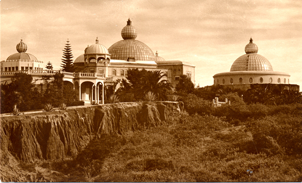 Temple: The Point Loma Theosophical Society’s main building and the temple of peace in the early 1900s. Photo courtesy of the Coons collection.